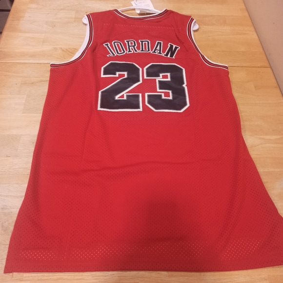 100% Authentic Michael Jordan Mitchell Ness 97 98 Sz XXL Bulls Jersey - Picture 8 of 12